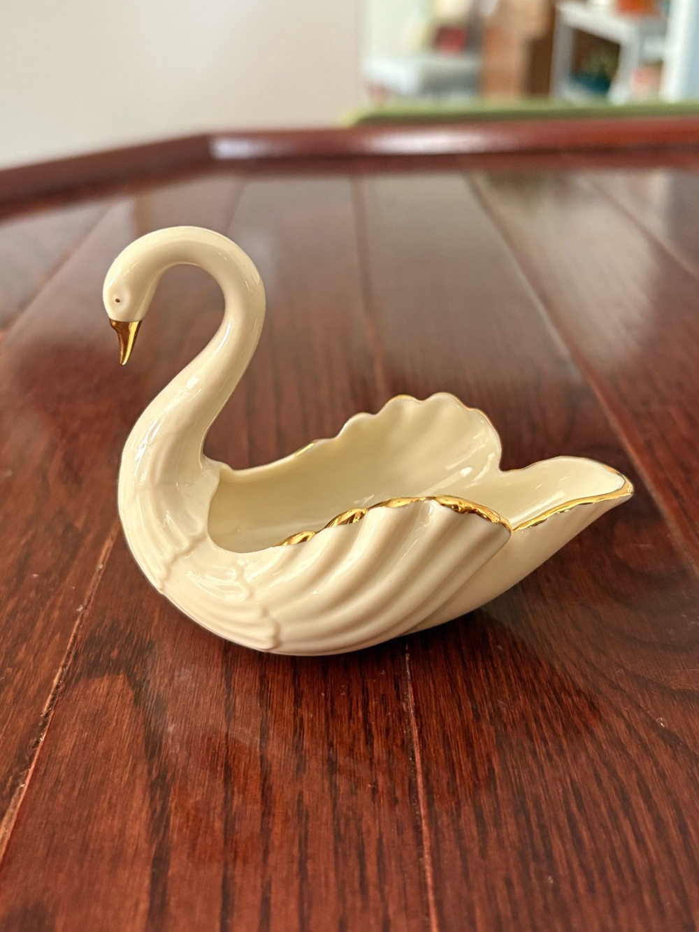 The Lenox Swan Gold Accents Trinket Dish Small 1997